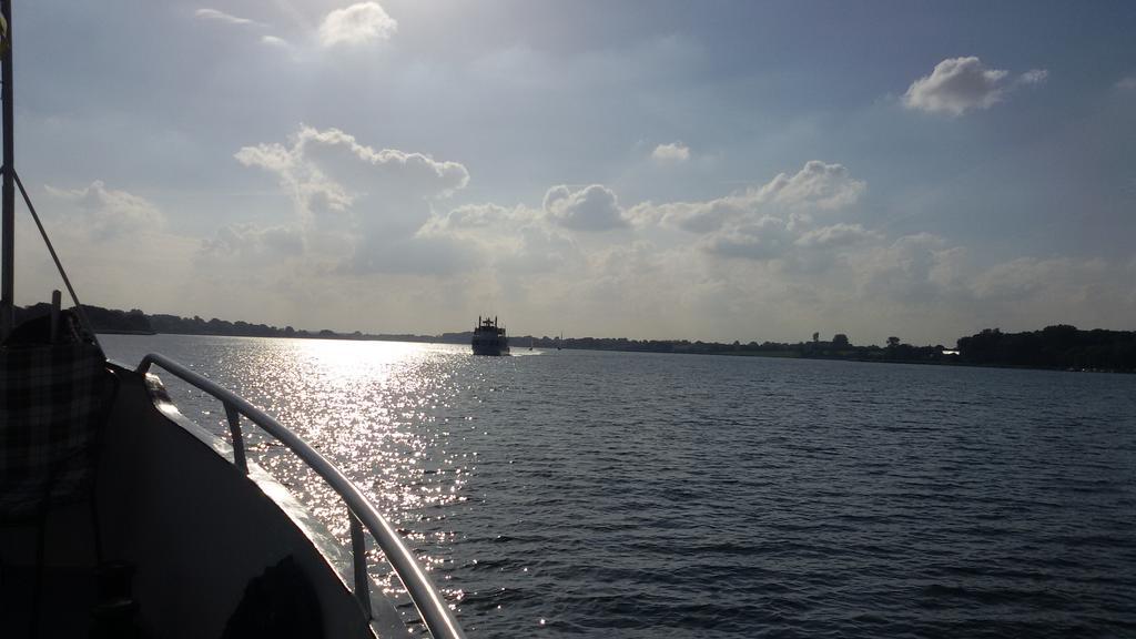 Ostseefjord-Schlei-Blick Im Wikingturm Schleswig Exteriör bild